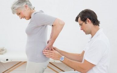 Modhanna chun osteochondrosis an dromlaigh lumbar a chóireáil