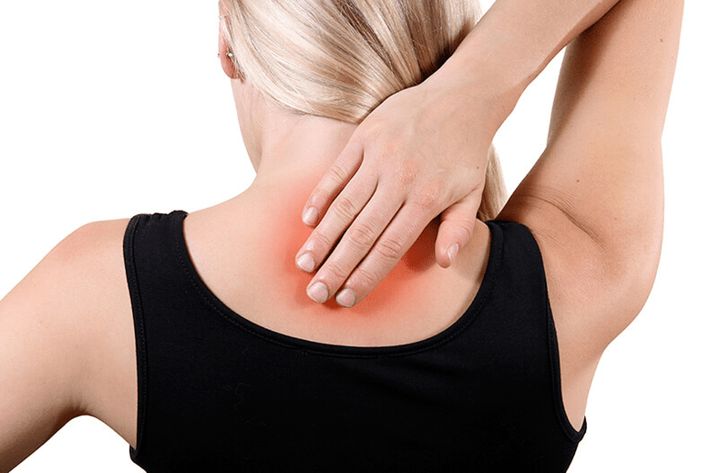 Ceann de na hairíonna a bhaineann le osteochondrosis ná pian ar ais